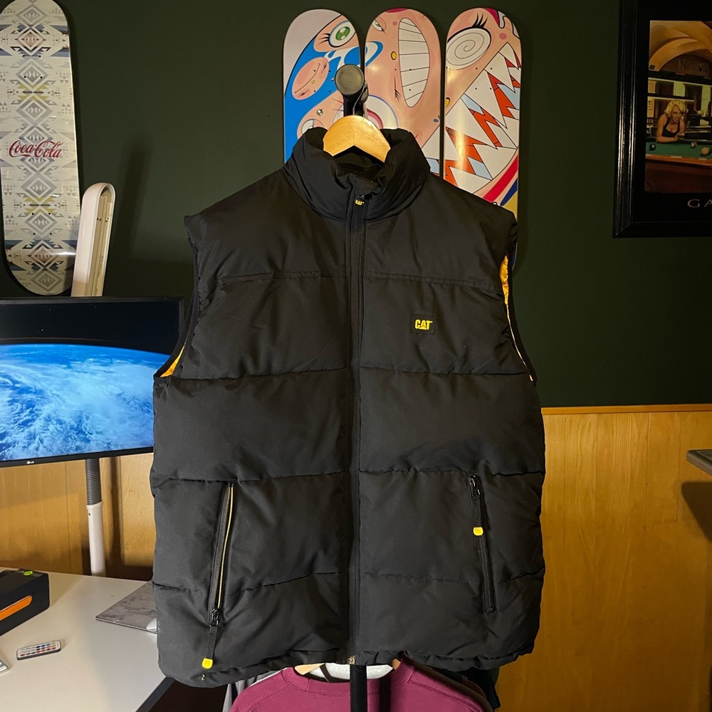 Men’s CAT Workwear Arctic Zone Insulated Vest